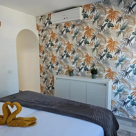 Playmar Relax شقة