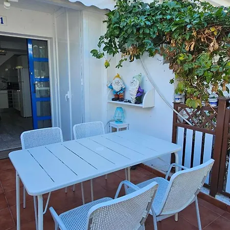 شقة Playmar Relax